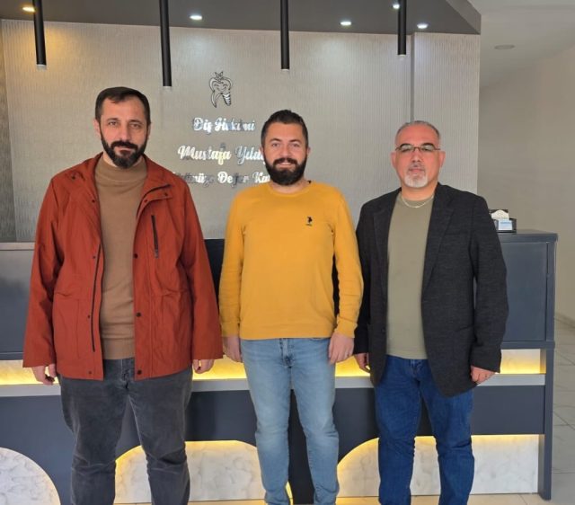 Oda Başkanımız Mete Algen ve Oda Başkan vekilimiz Sami Çıkrık meslektaşımız Mustafa Yıldız’a ziyaret de bulundu.