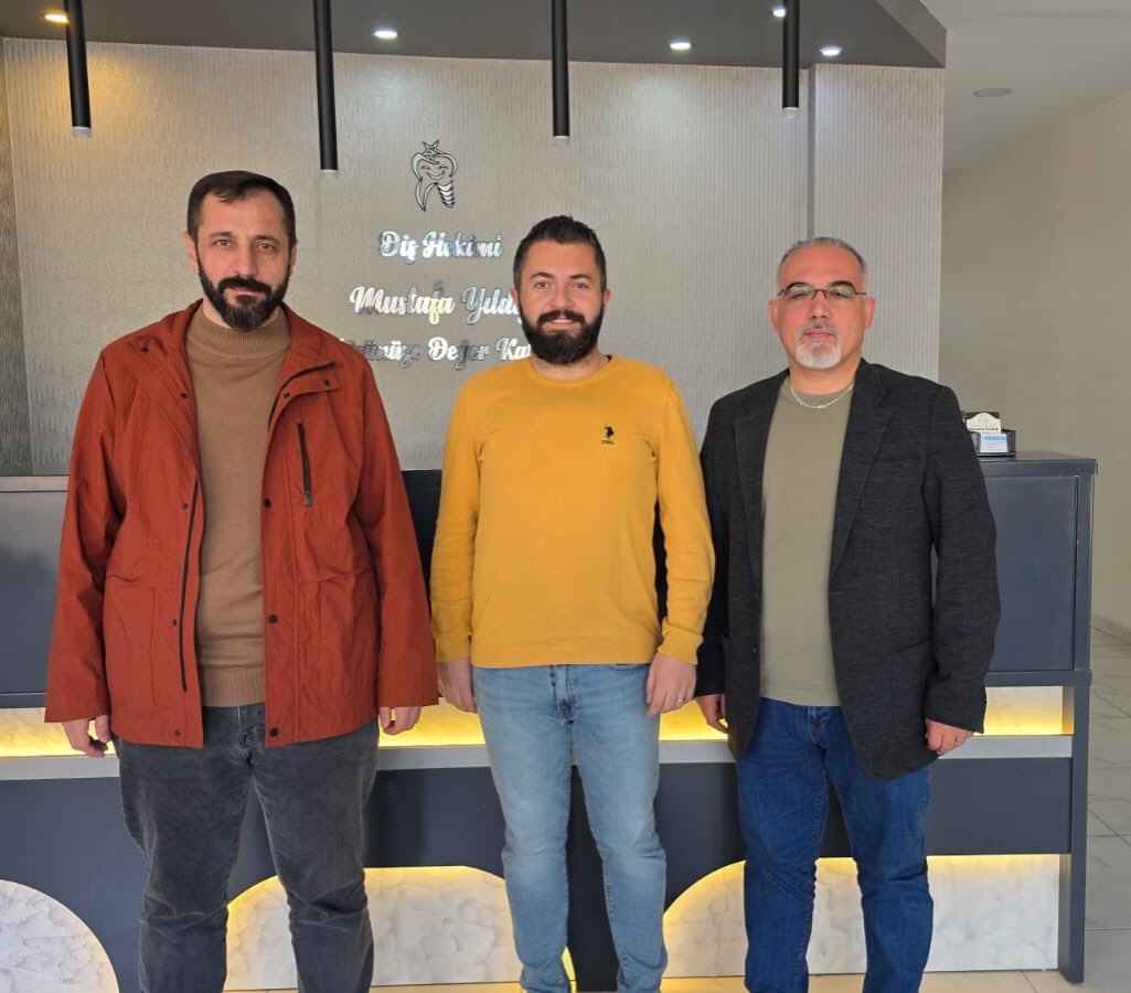 Oda Başkanımız Mete Algen ve Oda Başkan vekilimiz Sami Çıkrık meslektaşımız Mustafa Yıldız’a ziyaret de bulundu.